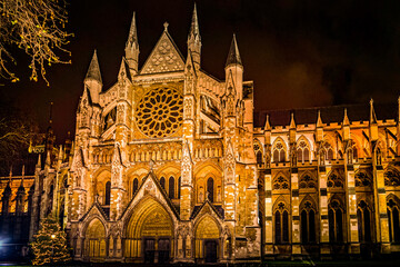 Fototapeta premium ウェストミンスター寺院の夜景（イギリス・ロンドン）