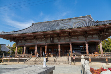 Fototapeta premium 四天王寺の六時礼讃堂