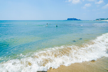 真夏の七里ヶ浜海岸（早朝）