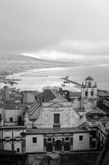 ナポリ旧市街のモノクロ写真