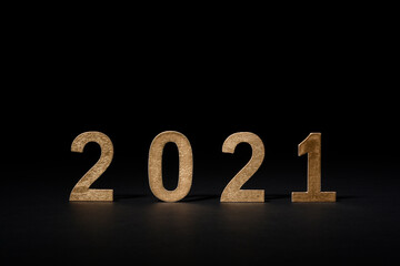 Año nuevo de 2021 en letras doradas sobre fondo negro