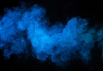 Papier Peint photo autocollant Fumée Fumée bleue sur fond noir