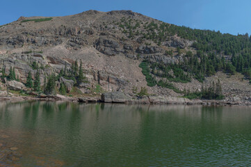Fototapeta na wymiar Castle Lake in Rocky Mountain National Park