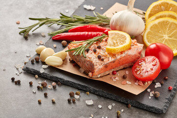 Grilled salmon with vegetables