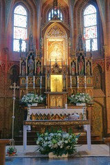 Polska - Mazury - Gietrzwałd. Sanktuarium Maryjne. Prezbiterium. © Rafa