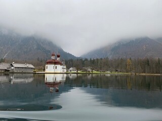 lake 
