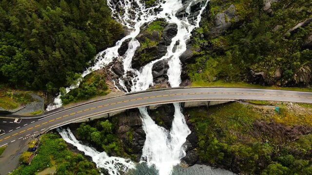 Langfoss (Langfossen) - the fifth highest waterfall in Norway.