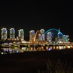 Obraz premium bridge at night