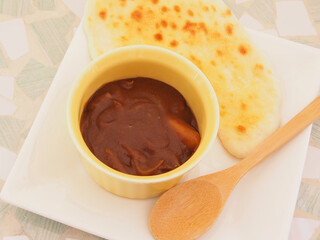 ナンとカレー
