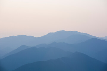 玉置神社から見た山々の風景 © Paylessimages