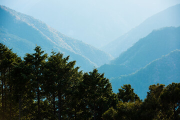 玉置神社から見た山々の風景 © Paylessimages