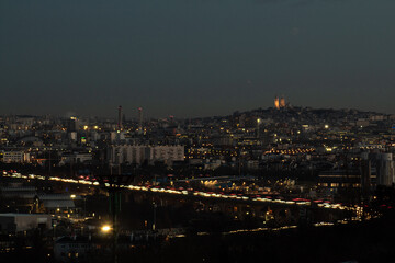 Fototapeta premium Paris Ile De France Photo Banlieue Rue Urbain Train Val de Marne HLM La Defense Gratte Ciel Architecture Paysage Rue Street Urban France Dark