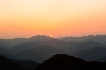 玉置神社から見た山々の夕景