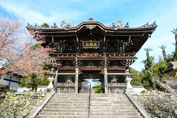 粉河寺（中門）