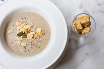 Three mushroom soup Consisting of shitake mushrooms, golden needle mushrooms and eryngii mushrooms, delicious for health.