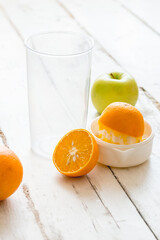 The process of making fresh fruit juice