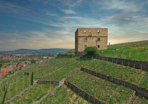 Maybe you would like to learn more about one of these? Yburg Stetten : Die 138 Besten Bilder Stock Fotos Und Vektorgrafiken Zu Yburg Adobe Stock