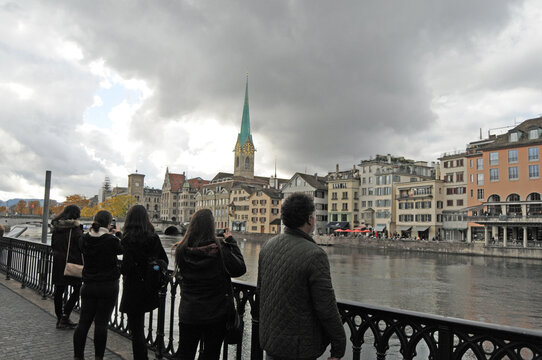 Suff Bilder Durchsuchen 247 Archivfotos, und Videos