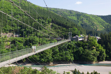 谷瀬の吊り橋と十津川