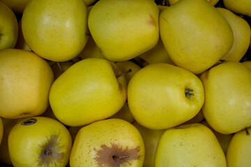 Manzanas golden amarillas