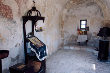 Wnętrze greckiej kapliczki © Monika