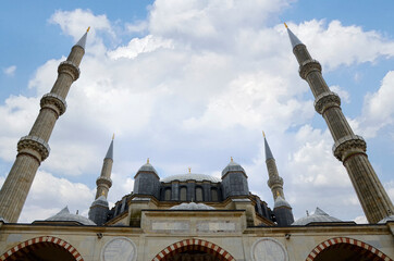 Fototapeta na wymiar Mosque and sky4928 3264 px300 dpi