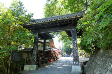 金峯山寺の黒門