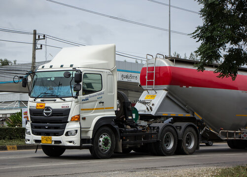Cement truck of TLL Logistic
