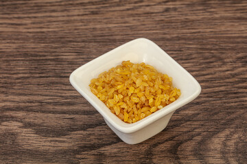Vegetarian cuisine - dry bulgur for cooking