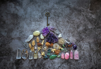 Differernt gemstones minerals for relaxation, meditation, Witchcraft Ritual, Relaxing Chakra....