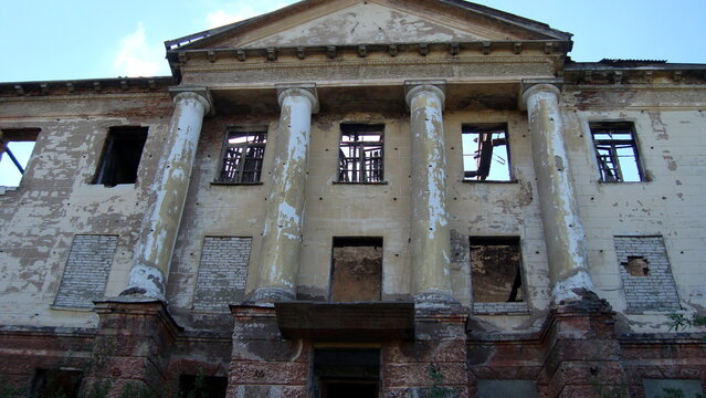 abandoned places old town the city of Vorkuta the time of year summer