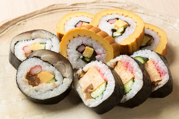 3種類の巻き寿司