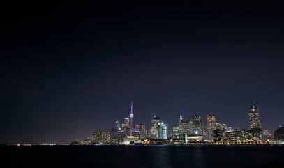 Fototapeta na wymiar Panorama of the Toronto skyline at night.