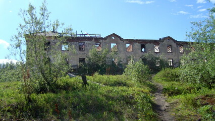 Fototapeta na wymiar abandoned places old town the city of Vorkuta the time of year summer