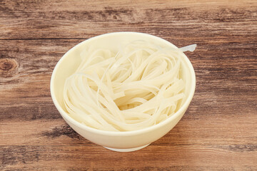 Boiled rice noodle for cooking