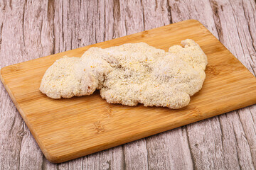 Raw meat schnitzel for roast