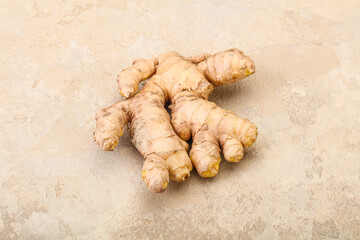 Fototapeta premium Natural organic raw ginger root