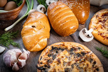 Fresh pastries buns wicker basket rustic style bakery