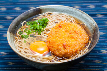 コロッケ蕎麦
