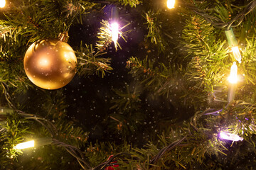 Obraz na płótnie Canvas Christmas Baubles on Christmas Tree