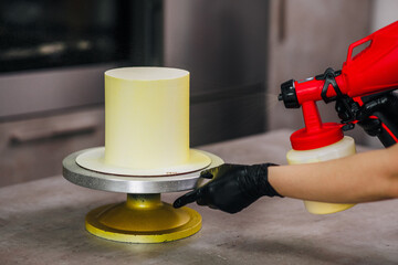 Mousse yellow cake decorating at home