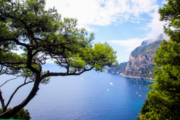 Fototapeta na wymiar Capri island beautiful views, scenery, landscapes, panoramas, towns, buildings, cosy streets, historical heritage Italy