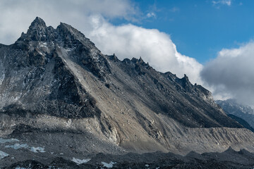 Nepal mountain scenery close-up