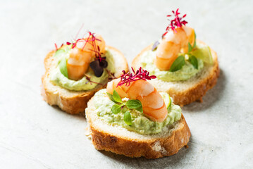 canape with cream cheese and shrimps