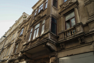 Fototapeta na wymiar Old buildings in Istanbul