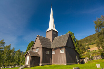 Fototapeta na wymiar church in the countryside in norway