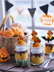 カボチャのプリンでハッピーハロウィン