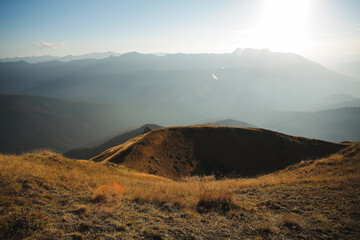 Fototapeta premium mountains in the morning smog