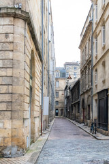 Fototapeta na wymiar Bordeaux, beautiful french city, typical street and buildings in the center
