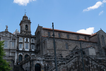 Fototapeta na wymiar church in Porto